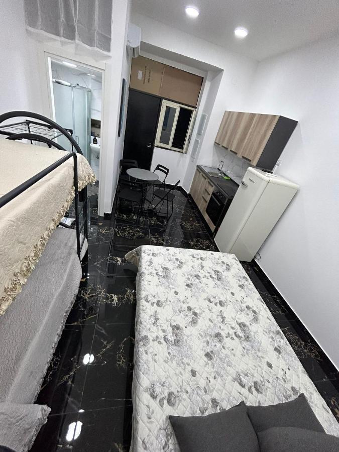 Dora House Valentino Apartment Naples Exterior photo